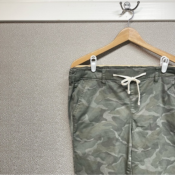 0R (12) L Torrid Drawstring Pull-On Camouflage Twill Pants NWOT - Picture 2 of 7